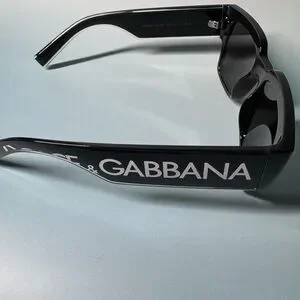 Dolce & Gabbana Black Sunglasses with Aqua Case & Box NIB

Made in Italy Dolce & Gabbana DG4482 Sunglasses 501/87 Black - eye-oo.com main image 4